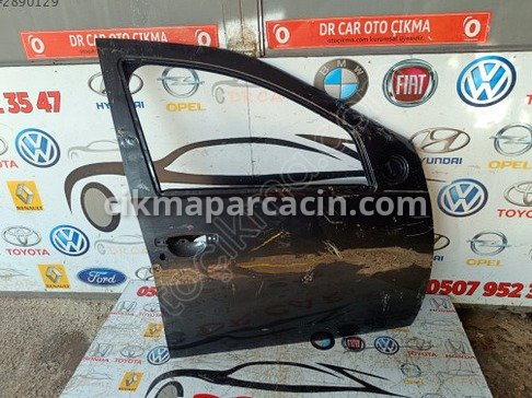 Dacia Sandero Sağ Ön Kapı çıkma parça