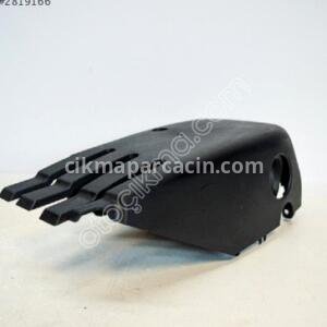 DİREKSİYON KOLONU ALT KAPAĞI AUDİ A3 8V0953512