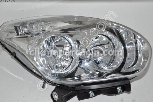 Fiat Doblo Sağ Ön Far çıkma parça