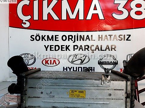Hyundai i30 İntercooler çıkma parça