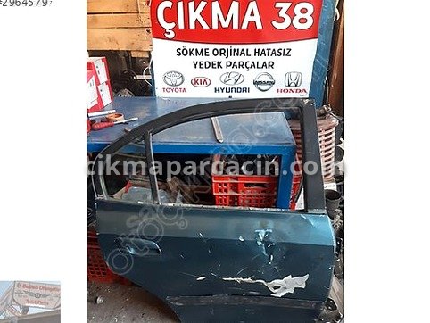 Hyundai Elantra Sağ Arka Kapı çıkma parça