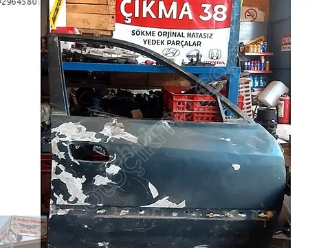 Peugeot 208 Sağ Ön Kapı çıkma parça - Baltacı Otomotiv Çıkma38 Kayseri