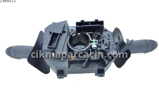 Fiat Albea Sinyal Kolu çıkma parça
