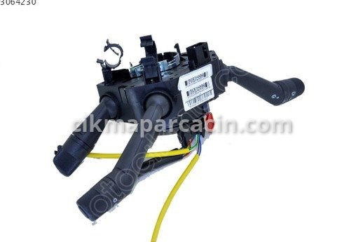Fiat Punto Sinyal Kolu çıkma parça