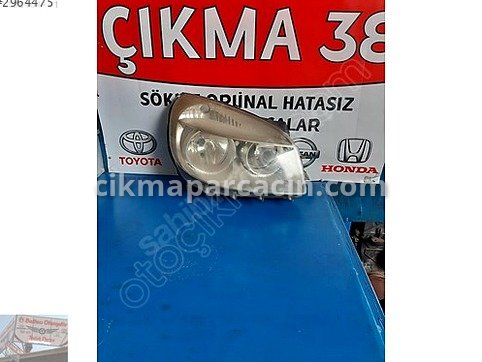 Fiat Doblo Sağ Ön Far çıkma parça