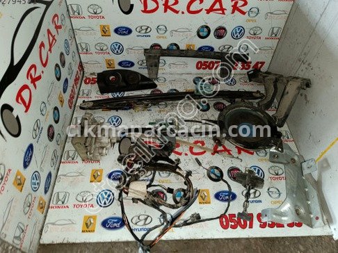 Fiat Doblo Sağ Ön Kapı çıkma parça