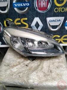 Fiat Doblo Sağ Ön Far çıkma parça - Bulut Otomotiv Orjinal Çıkma ve Yedek Parça İzmir