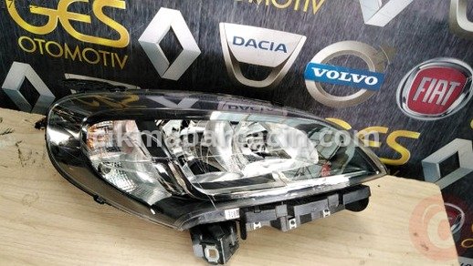 Fiat Doblo Sağ Ön Far çıkma parça