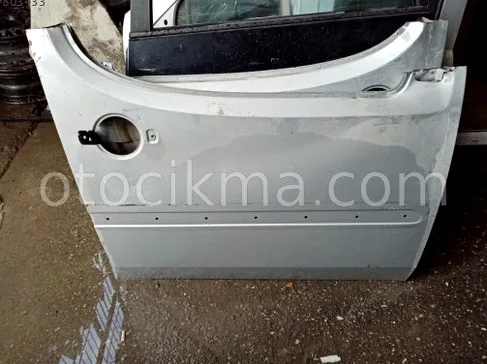 Fiat Doblo Sağ Ön Kapı çıkma parça