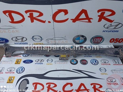 Citroen Jumper Ön Cam Izgarası çıkma parça