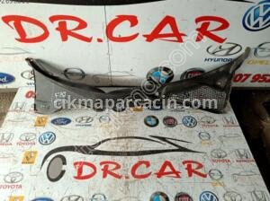 FİAT EGEA ÖN CAM IZGARASI ORİJİNAL ÇIKMA PARÇA 52101785 OEM 52101785