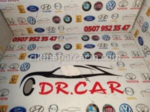 FİAT EGEA ÖN ÇEKİ DEMİRİ KAPAĞI ORİJİNAL ÇIKMA PARÇA 735637884 OEM 735637884