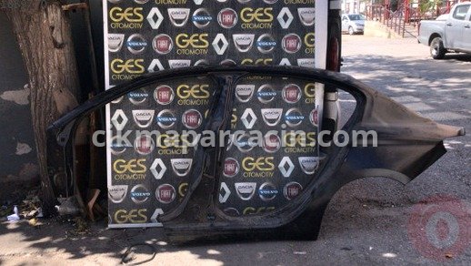 Fiat Egea Arka Çamurluk çıkma parça