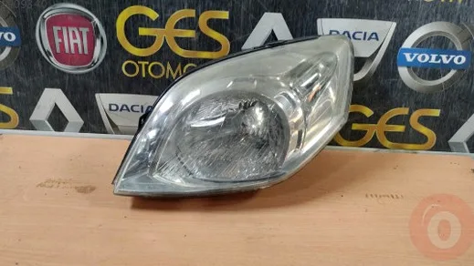 Fiat Fiorino Sol Ön Far çıkma parça - Bulut Otomotiv Orjinal Çıkma ve Yedek Parça İzmir