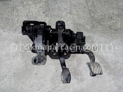 Fiat Linea Pedal çıkma parça