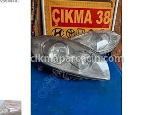 Fiat Linea Sağ Far Çıkma Temiz 2007-2013 | ÇIKMA PARÇA