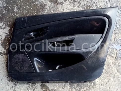 Fiat Linea Sağ Ön Kapı çıkma parça