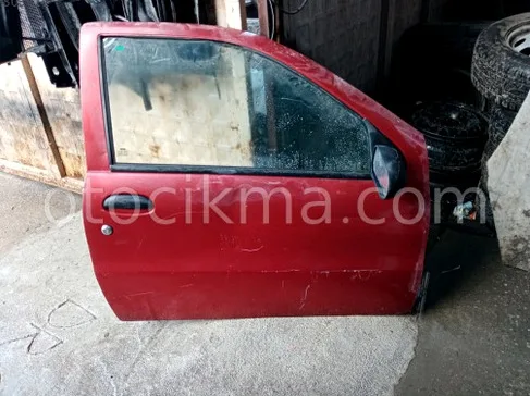 Fiat Palio Sağ Ön Kapı çıkma parça