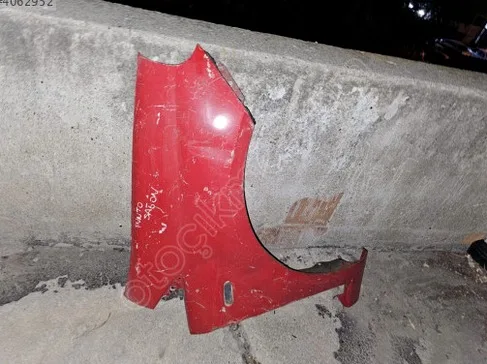 Fiat Punto Sağ Ön Çamurluk çıkma parça - DR CAR OTO ÇIKMA PARÇA Adana