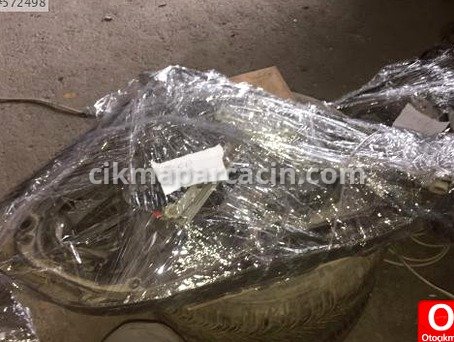 Ford Fiesta Sol Arka Kapı çıkma parça