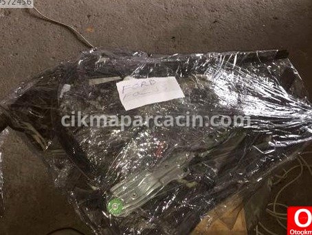 Ford Focus Sağ Arka Kapı çıkma parça