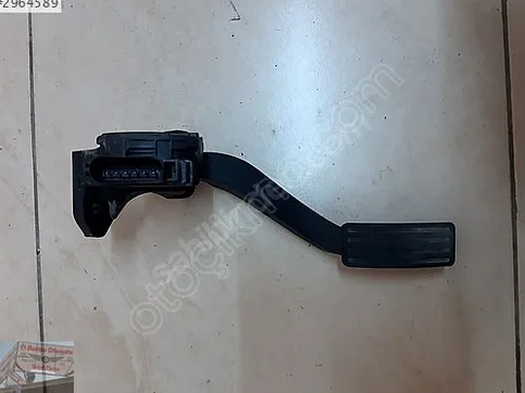 Ford Tourneo Connect Pedal çıkma parça - Baltacı Otomotiv Çıkma38 Kayseri
