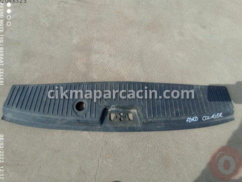 Ford Tourneo Courier Bagaj çıkma parça