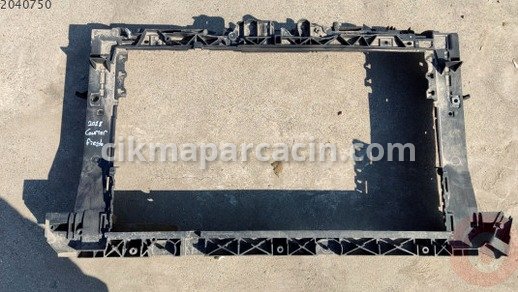 Ford Tourneo Courier Ön Panel çıkma parça