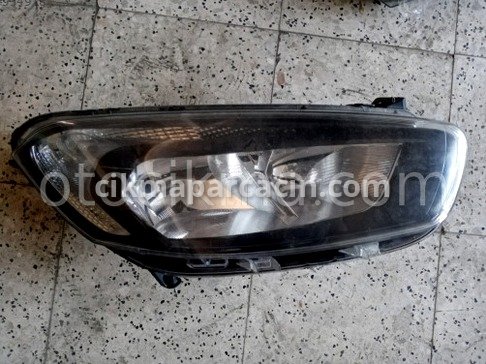 Ford Tourneo Courier Far çıkma parça