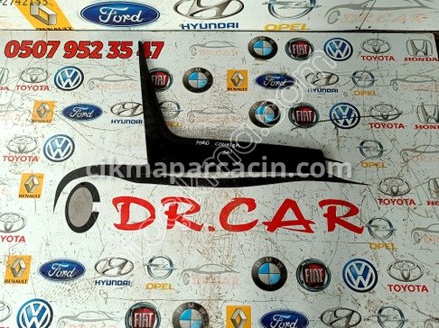Ford Tourneo Courier Ön Direk Kaplaması çıkma parça