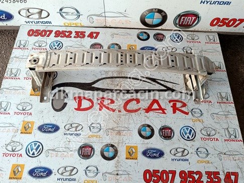 Ford Tourneo Courier Tampon Demiri çıkma parça
