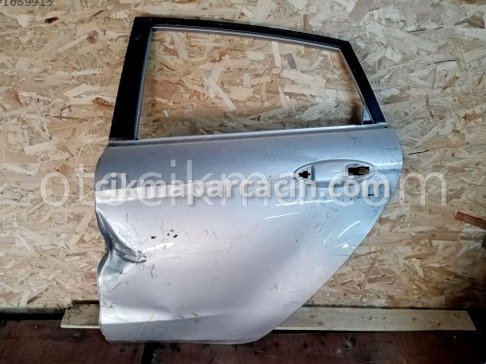 Ford Fiesta Sol Arka Kapı çıkma parça