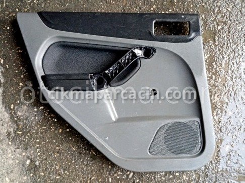 Ford Focus Sol Arka Kapı çıkma parça