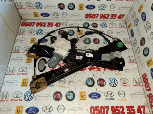 Ford Focus Ön Cam çıkma parça - DR CAR OTO ÇIKMA PARÇA Adana