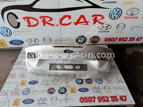 Ford Focus Bagaj Kapağı çıkma parça