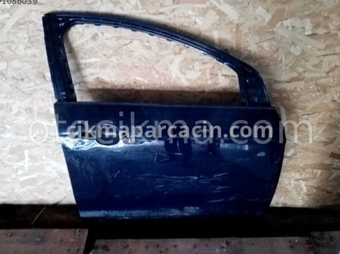 Ford Focus Sağ Ön Kapı çıkma parça
