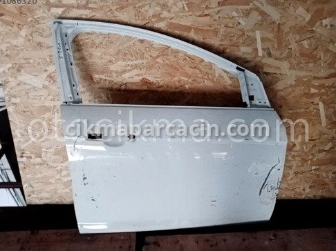 Ford Focus Sağ Ön Kapı çıkma parça