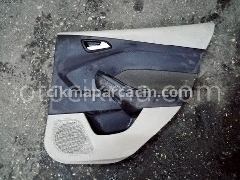 Ford Focus Sağ Arka Kapı çıkma parça