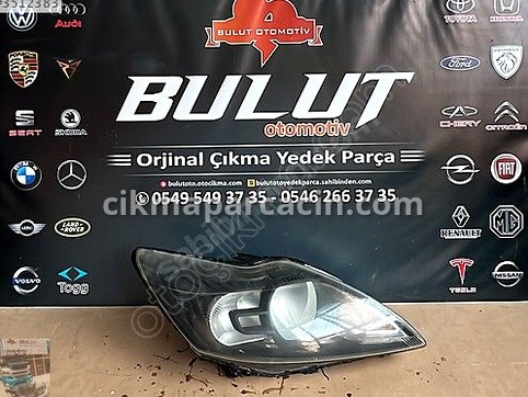 Ford Focus Sağ Ön Far çıkma parça