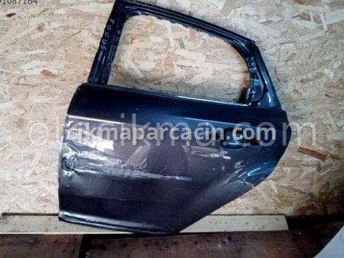 Ford Focus Sol Arka Kapı çıkma parça