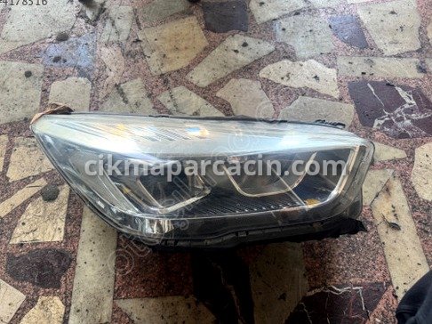 Ford Kuga Far çıkma parça