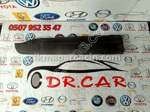 Ford Kuga Sol Ön Kapı çıkma parça