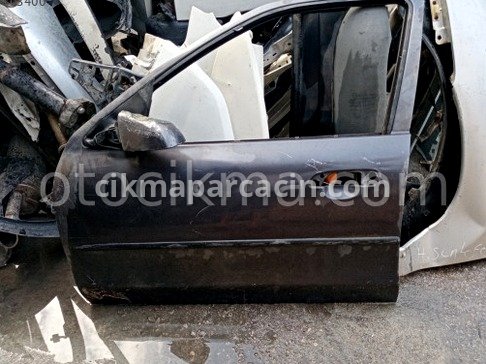 Ford Mondeo Sol Ön Kapı çıkma parça