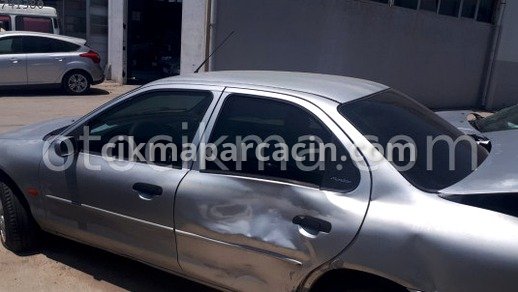 Ford Mondeo Sol Ön Kapı çıkma parça
