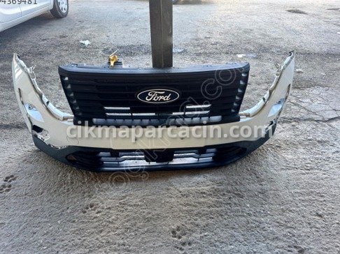 Ford Tourneo Courier Ön Tampon çıkma parça