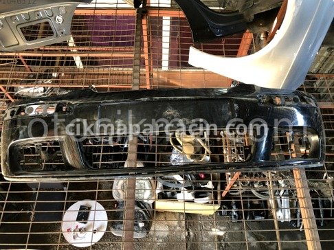 Volkswagen Golf Ön Tampon çıkma parça