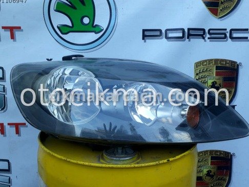 Volkswagen Golf Sağ Ön Far çıkma parça