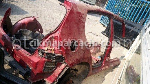 Volkswagen Golf Arka Çamurluk çıkma parça