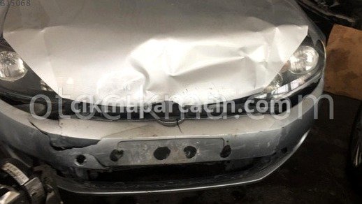 Volkswagen Golf Sağ Ön Far çıkma parça