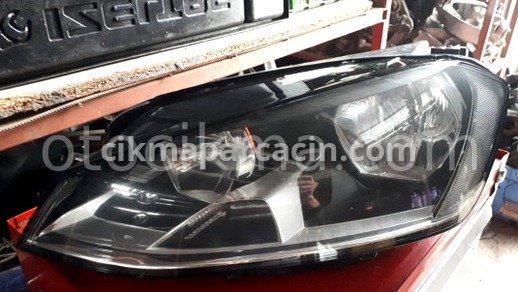 Volkswagen Golf Sol Ön Far çıkma parça